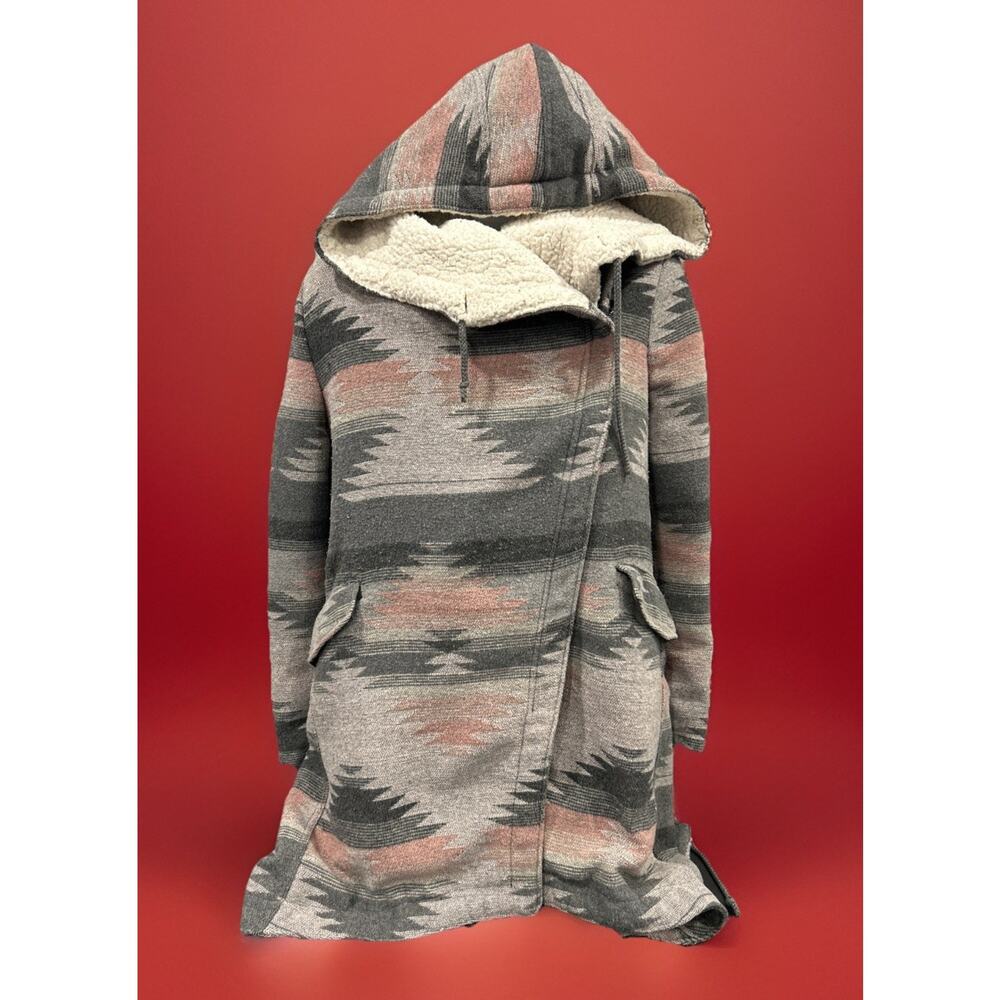 Tokyo Darling Coat Women's Sz SMALL Gray & Pink Aztec Print Winter Heavy Hooded